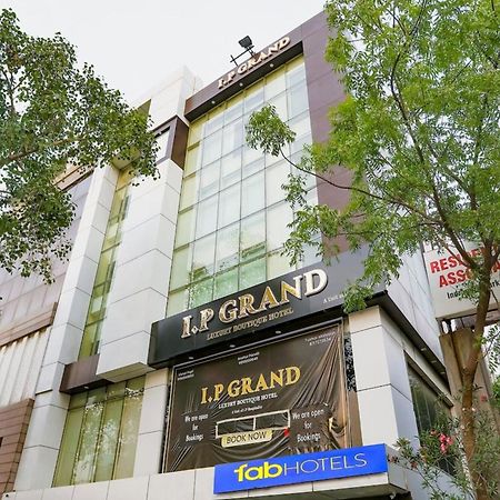 Fabhotel Grand Stay Nowe Delhi Zewnętrze zdjęcie