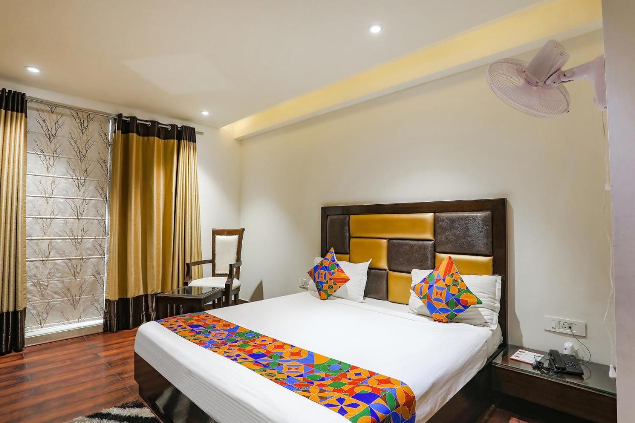 Fabhotel Grand Stay Nowe Delhi Zewnętrze zdjęcie
