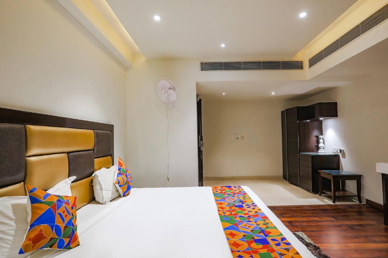Fabhotel Grand Stay Nowe Delhi Zewnętrze zdjęcie