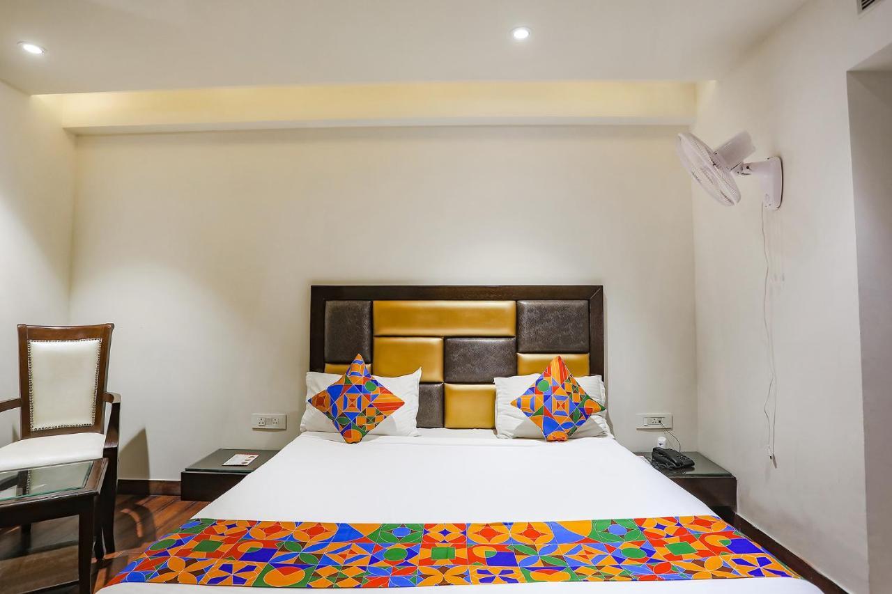 Fabhotel Grand Stay Nowe Delhi Zewnętrze zdjęcie