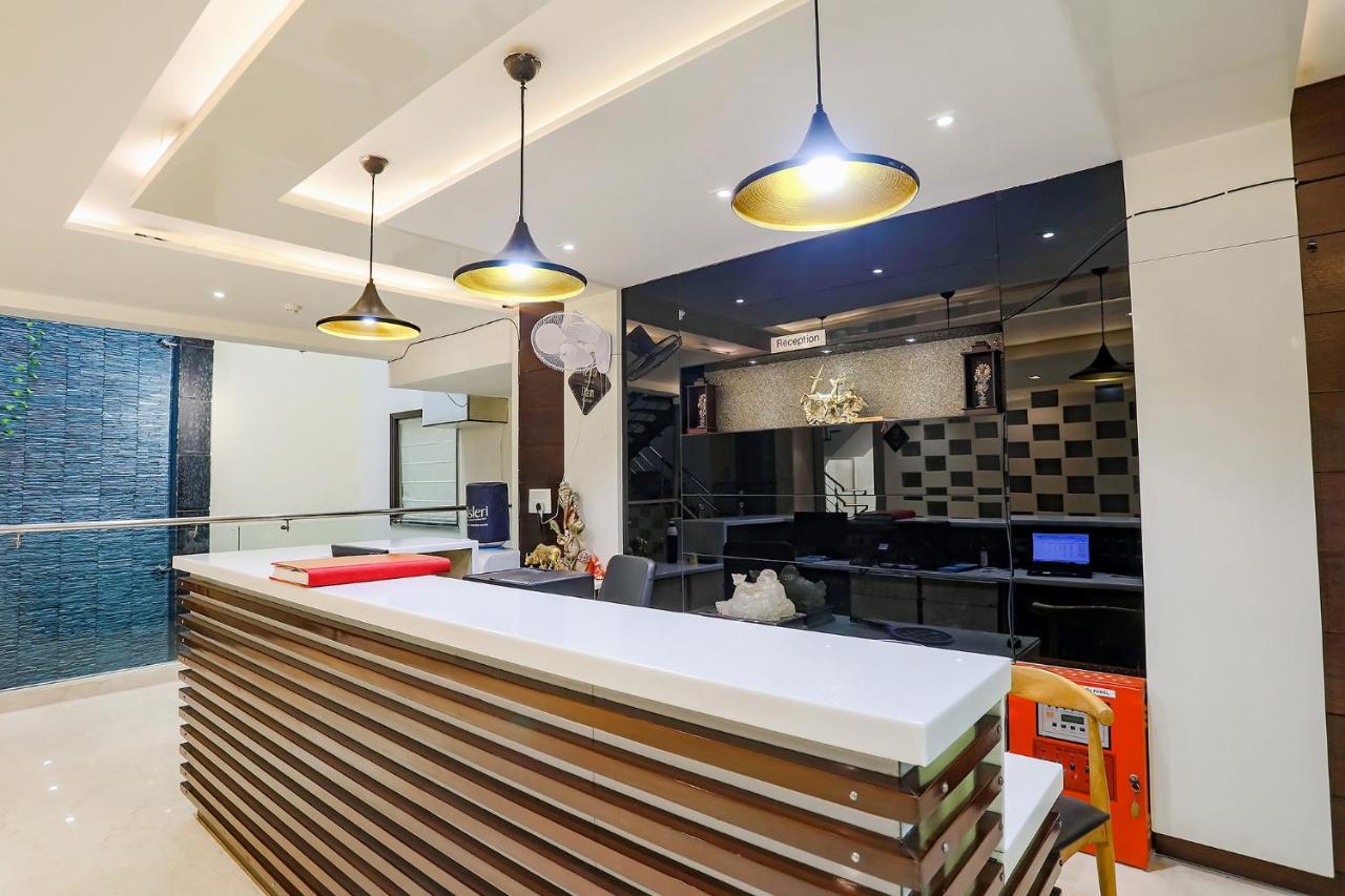 Fabhotel Grand Stay Nowe Delhi Zewnętrze zdjęcie
