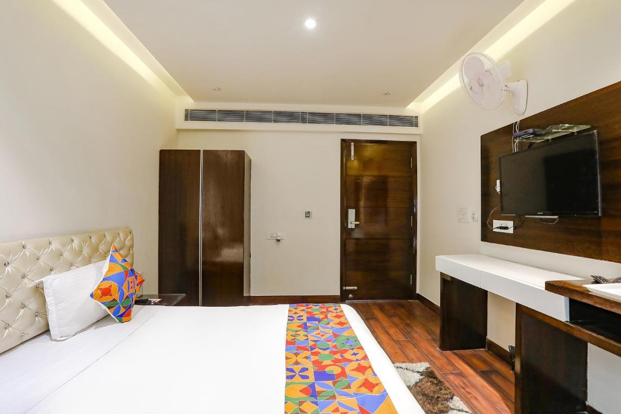 Fabhotel Grand Stay Nowe Delhi Zewnętrze zdjęcie