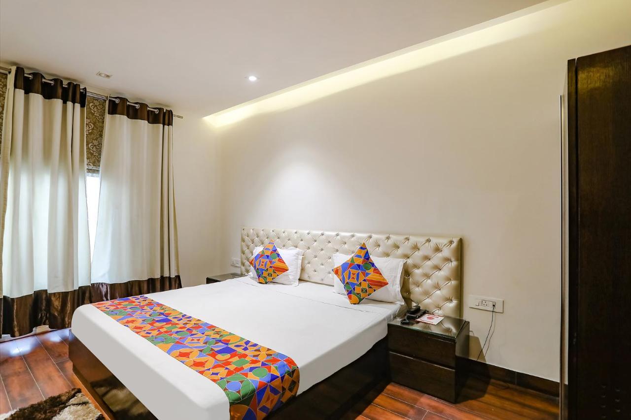 Fabhotel Grand Stay Nowe Delhi Zewnętrze zdjęcie