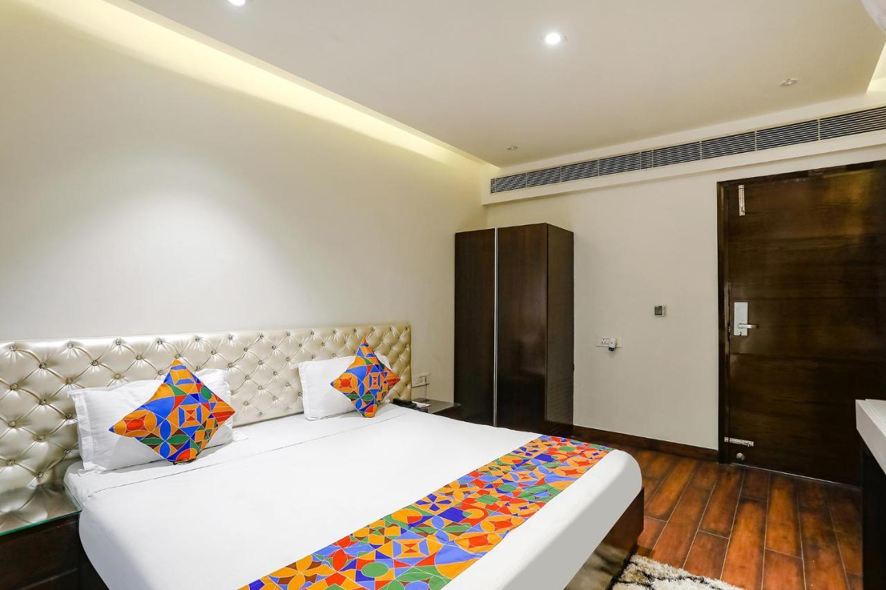 Fabhotel Grand Stay Nowe Delhi Zewnętrze zdjęcie